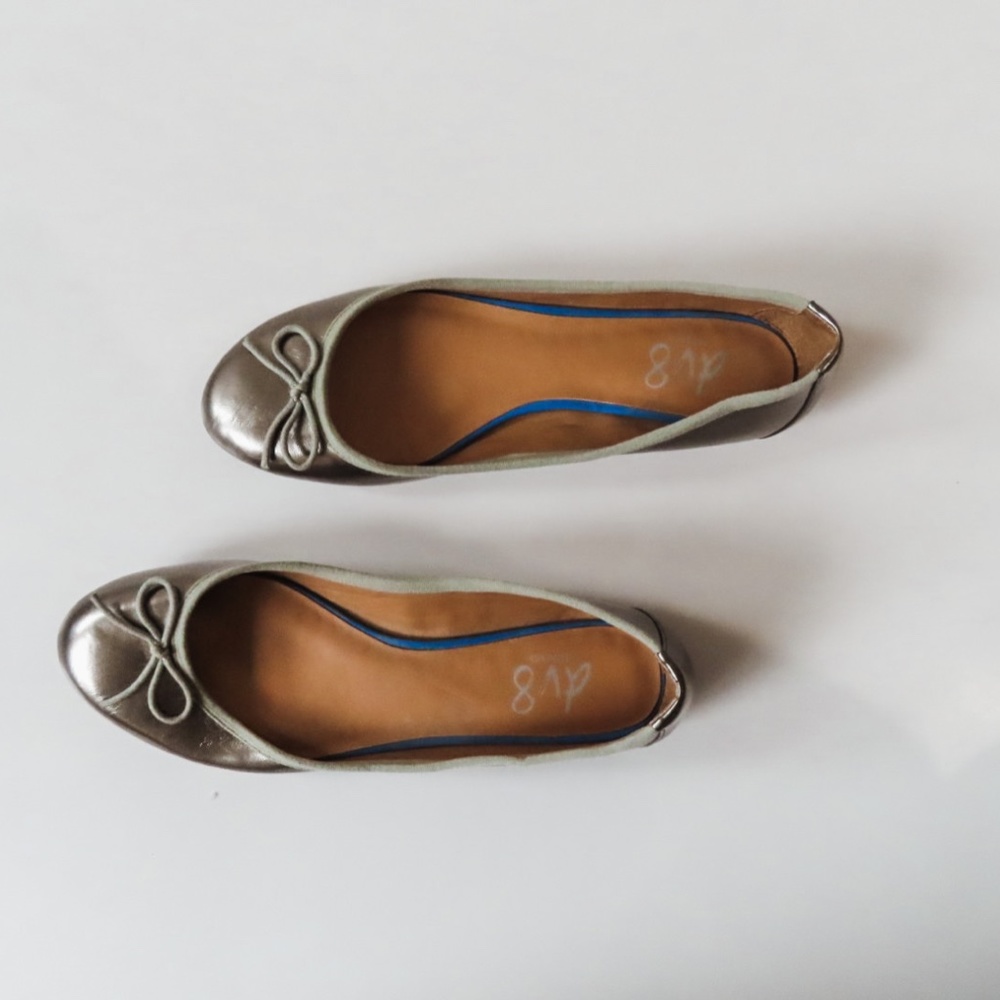 Dv8 Dolce Vita Ballet Flats